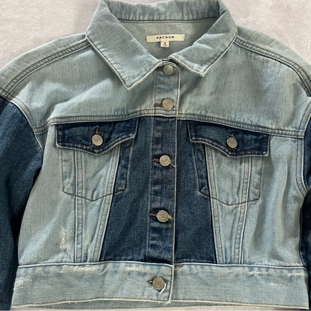 PacSun Y2K Style Blue Denim Cropped Jacket Distressed BOHO Patchwork Small - Picture 3 of 9